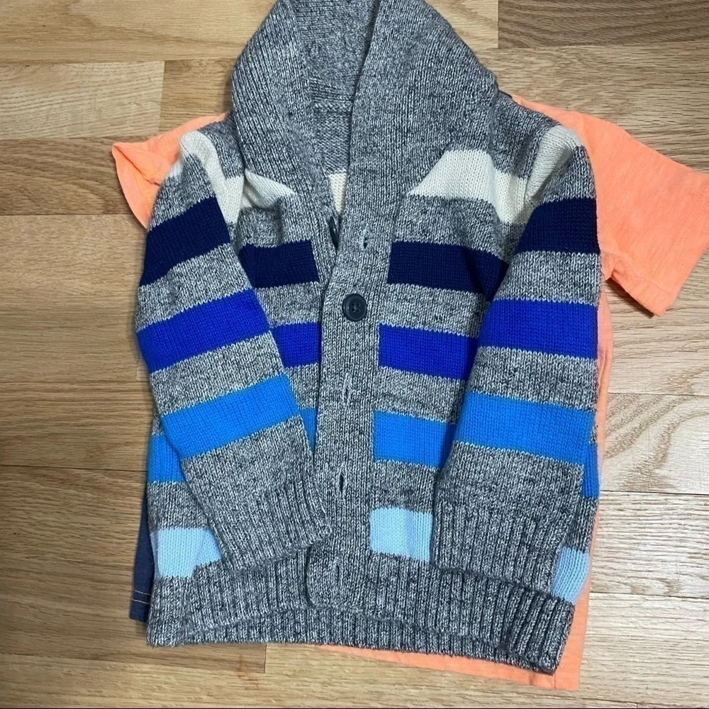 GAP gray sweater bundle